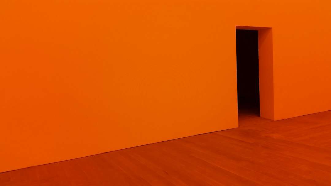 Photo What does a door in a dream symbolize