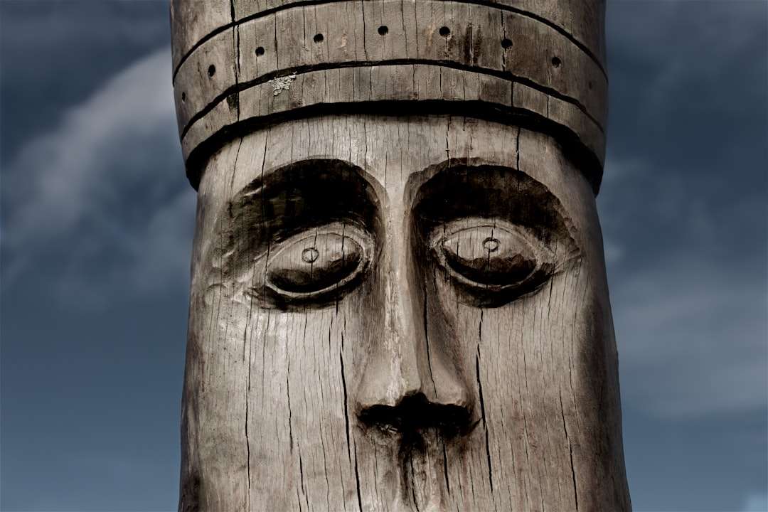 Photo Tiki statue